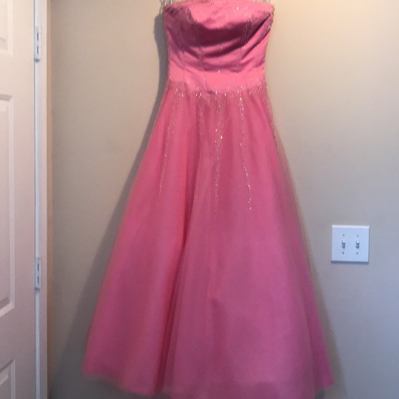 Gorgeous Cire’ Pink Prom Ballgown SZ 4 - Picture 1 of 4